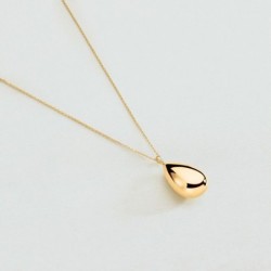 COLLIER AGATHA